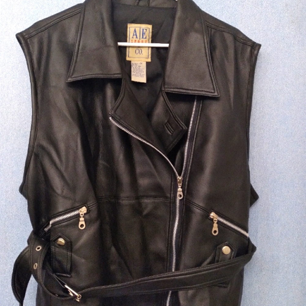 AE Leather Vest Moto Biker Sleeveless Belted Black Jacket Size Unknown